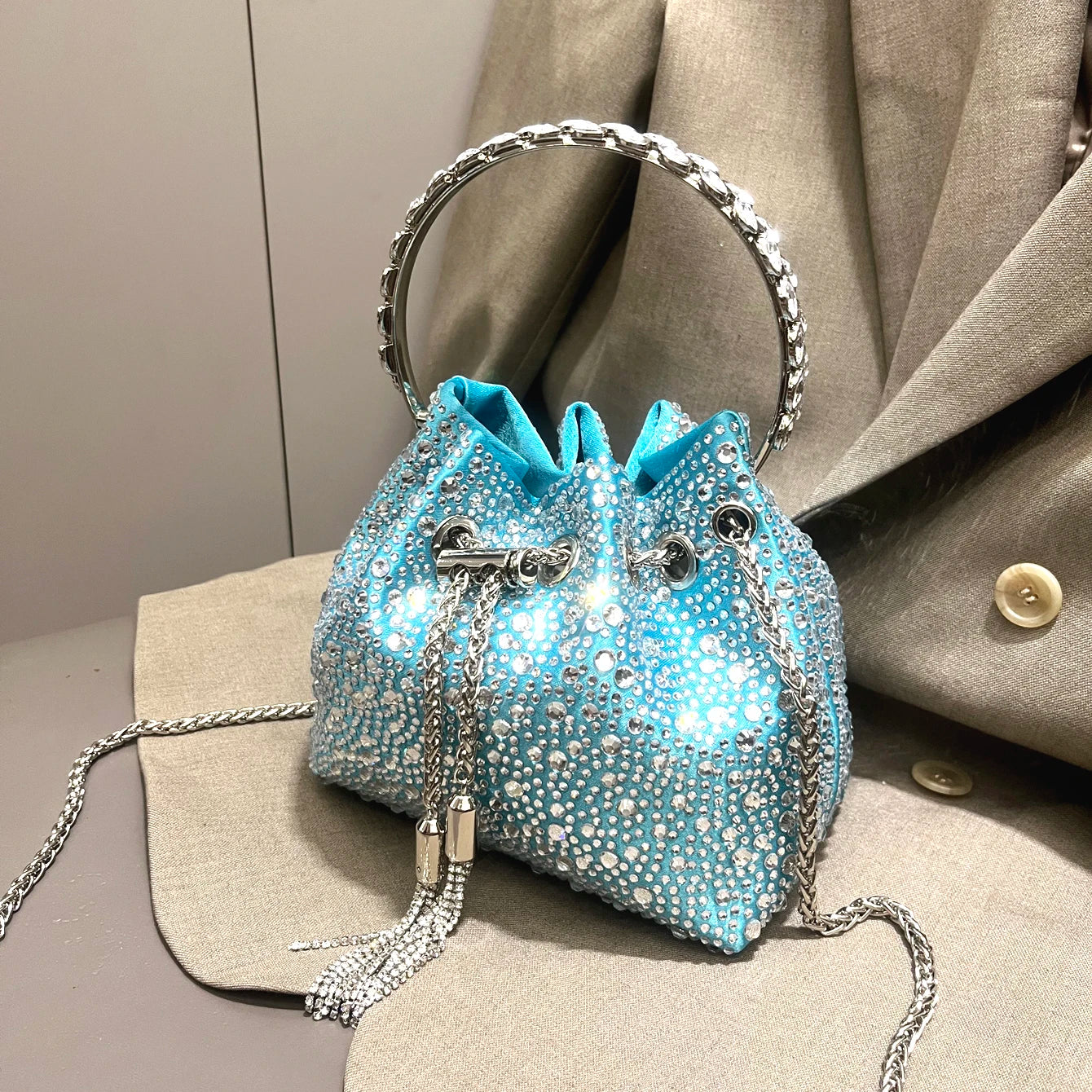Handle Rhinestones Evening clutch Bag Purses and handbag luxury Designer shoulder bag Shiny Crystal Clutch purse bucket bag