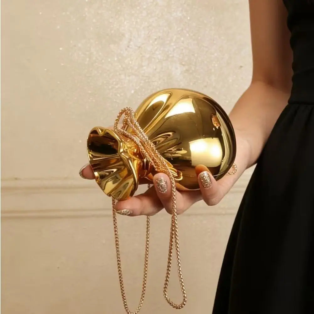 Luxury Elegant Acrylic Chain Handbag Magnetic Clasp Gold Bottle Shape Evening Bag Solid Color Silver Women Clutch Purse Dinner