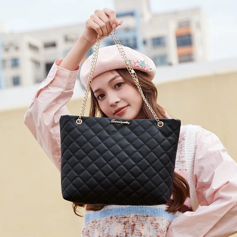 Fashion Large Capcity Handbags Chain Bag Women's Retro Shoulder Bag Senior Shoulder Lady's Bag Niche Soft Solid Puese Ins
