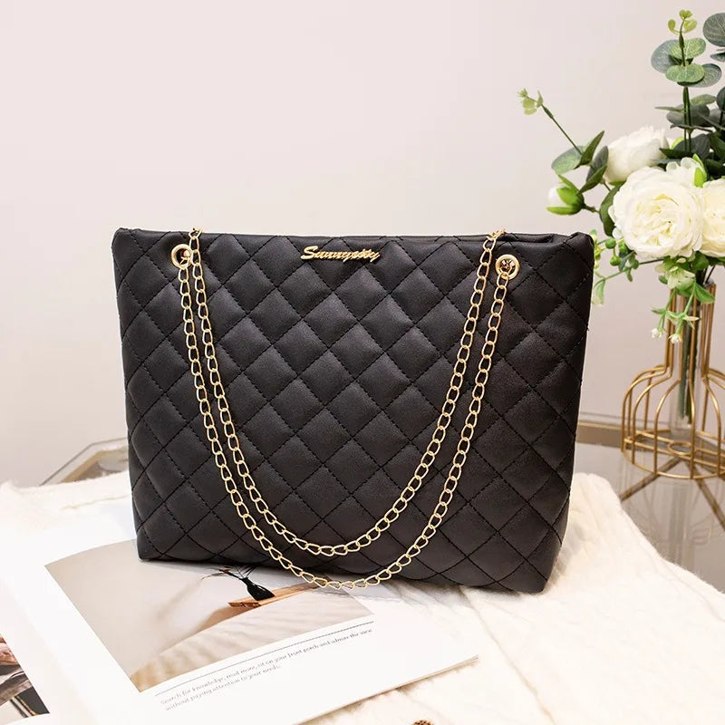 Fashion Large Capcity Handbags Chain Bag Women's Retro Shoulder Bag Senior Shoulder Lady's Bag Niche Soft Solid Puese Ins