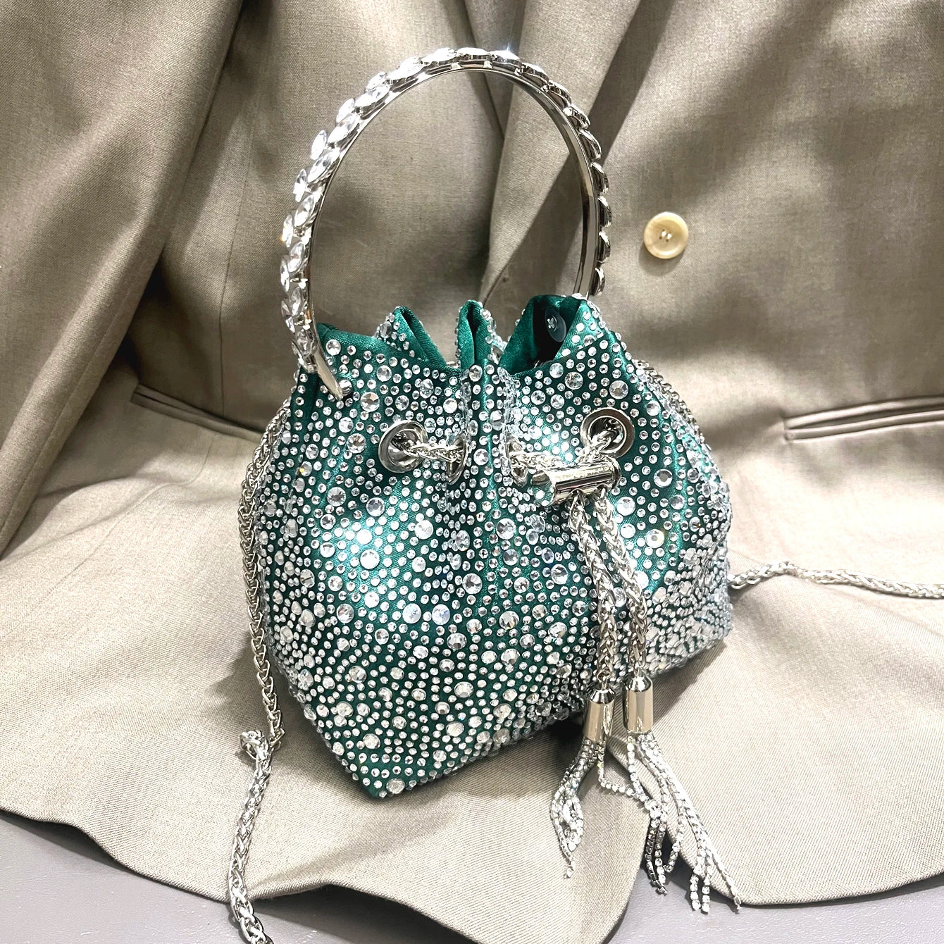 Handle Rhinestones Evening clutch Bag Purses and handbag luxury Designer shoulder bag Shiny Crystal Clutch purse bucket bag