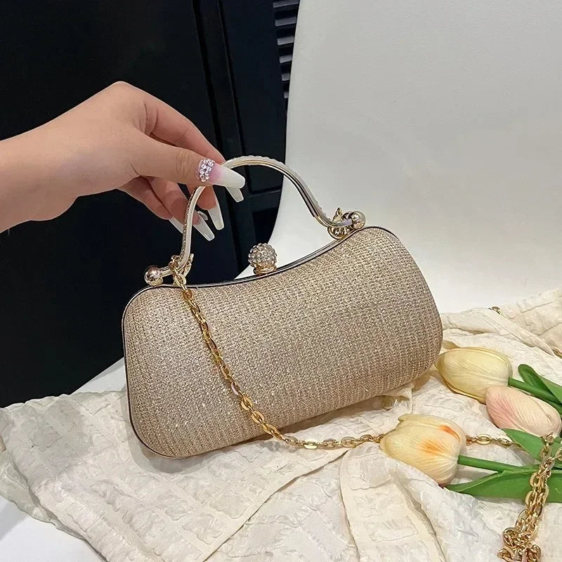 Women Evening Luxury HandBag  Ladies Chain Shoulder Bags Shiny Silver Purse Female Wedding Party Rhinestone Decor Clutches