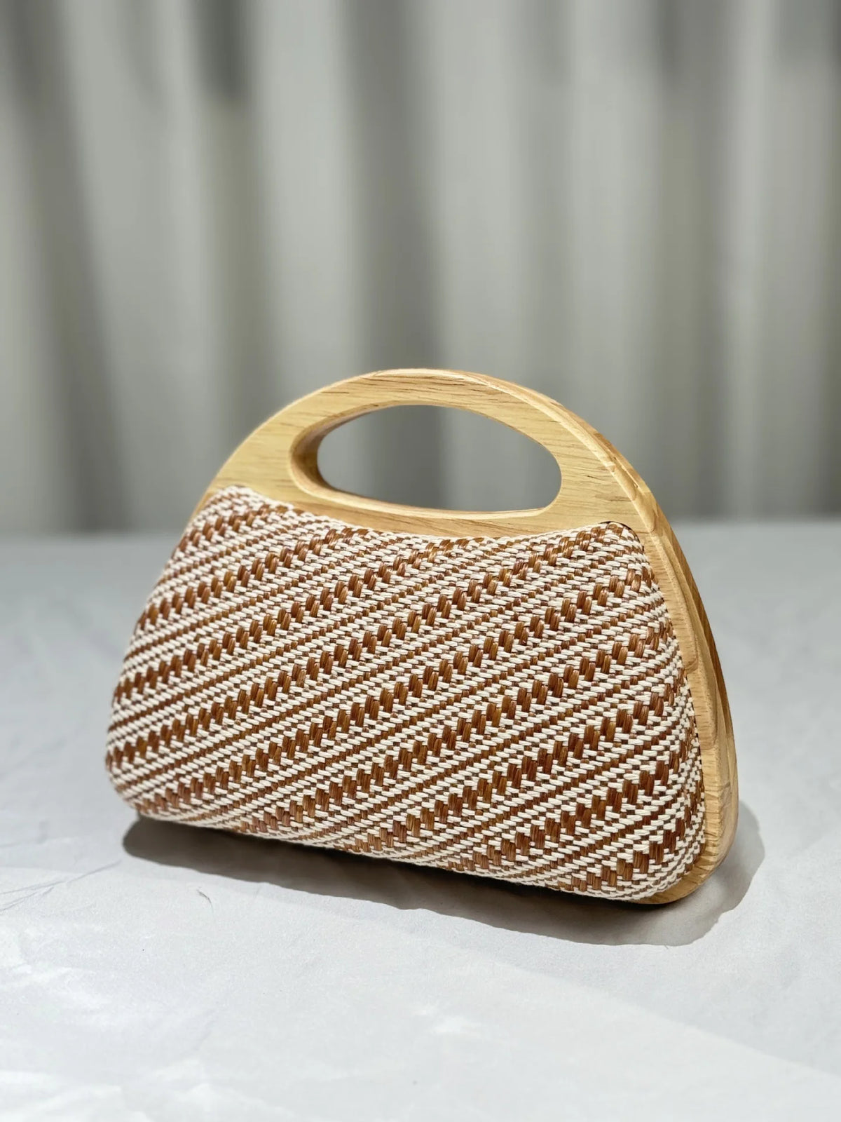 Wooden Handle Woven Straw Tote