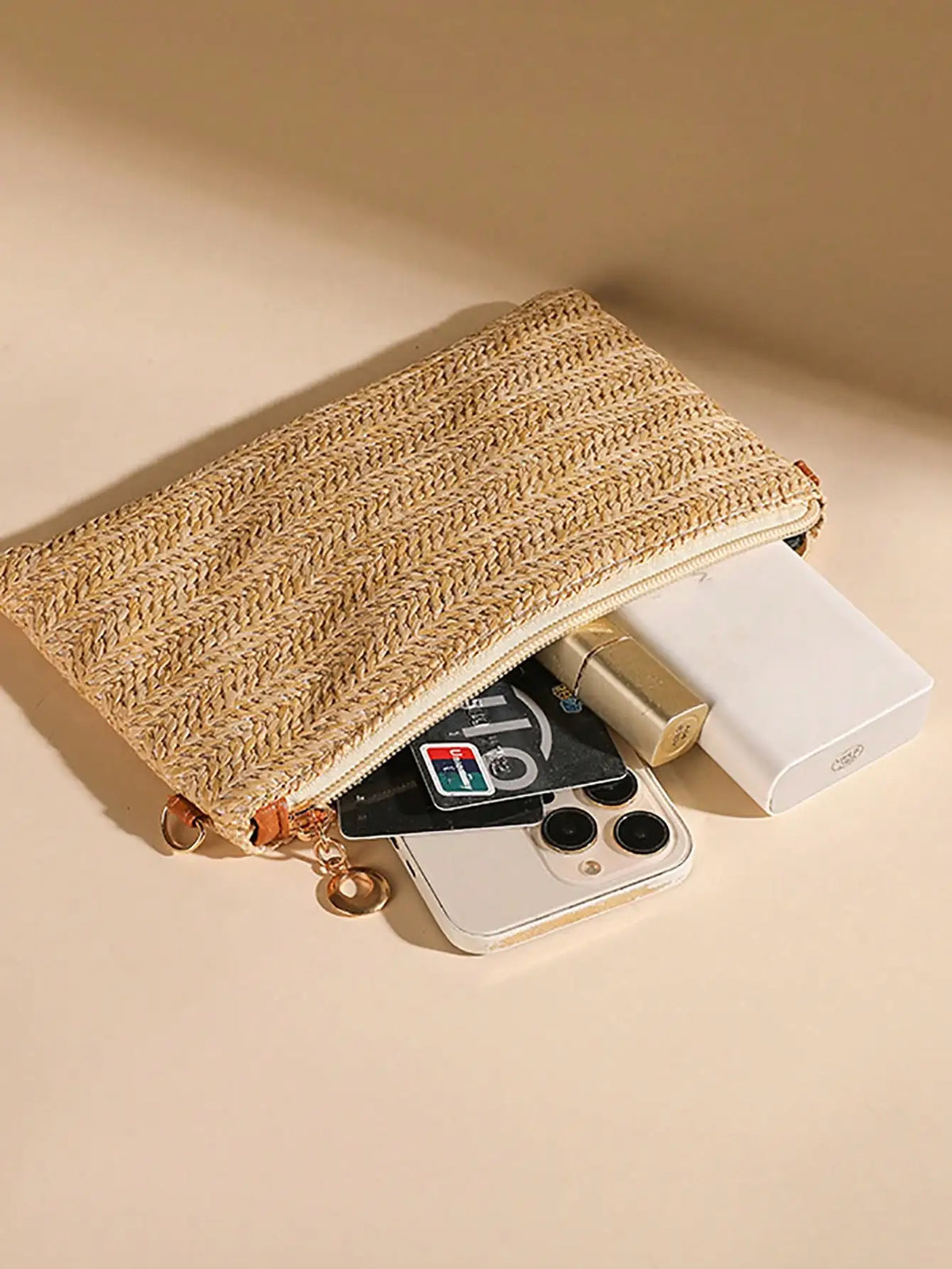 Mini Straw Chain Phone Bag