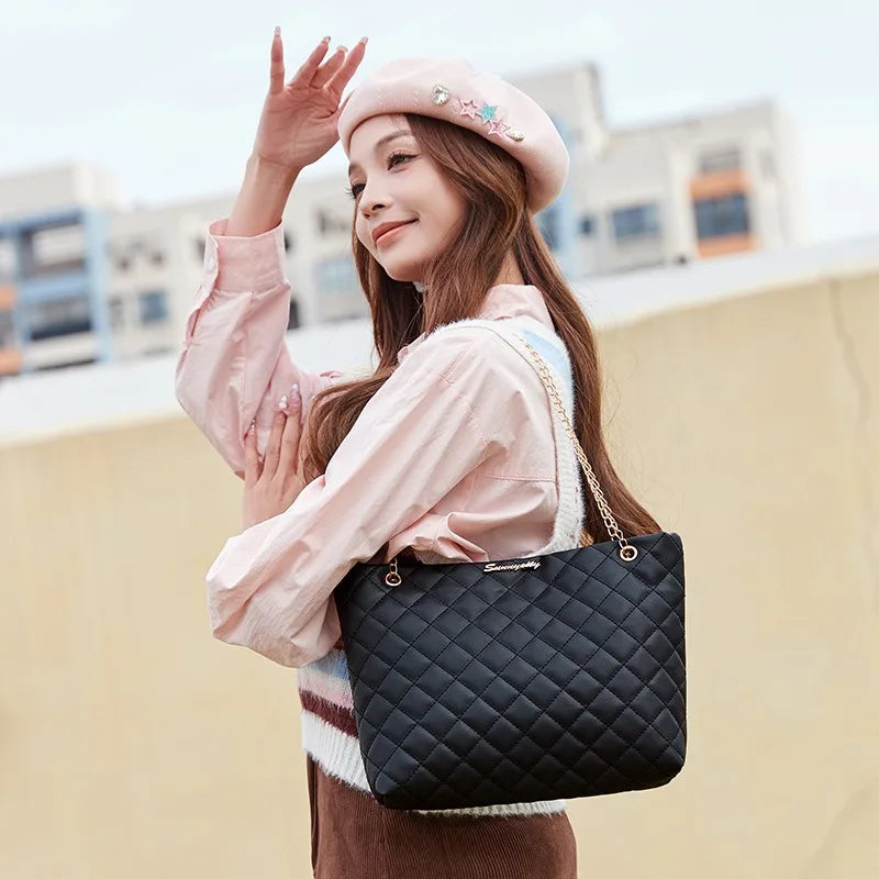 Fashion Large Capcity Handbags Chain Bag Women's Retro Shoulder Bag Senior Shoulder Lady's Bag Niche Soft Solid Puese Ins