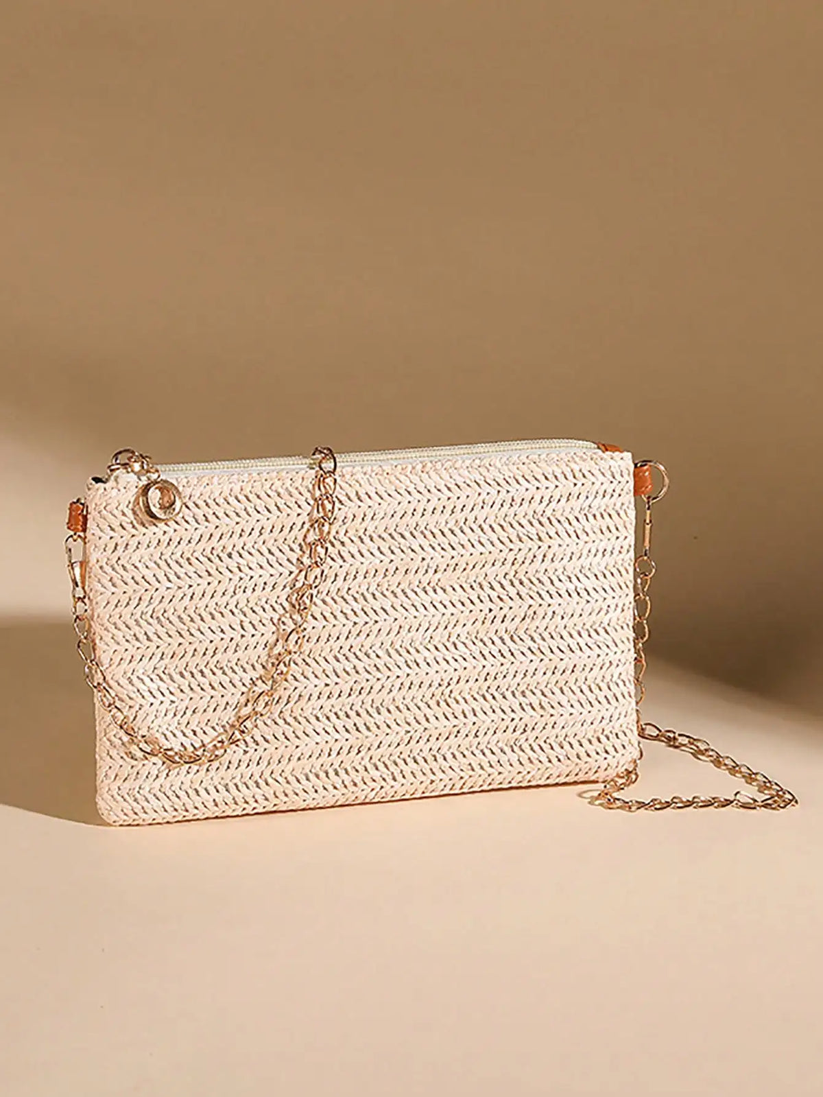 Mini Straw Chain Phone Bag