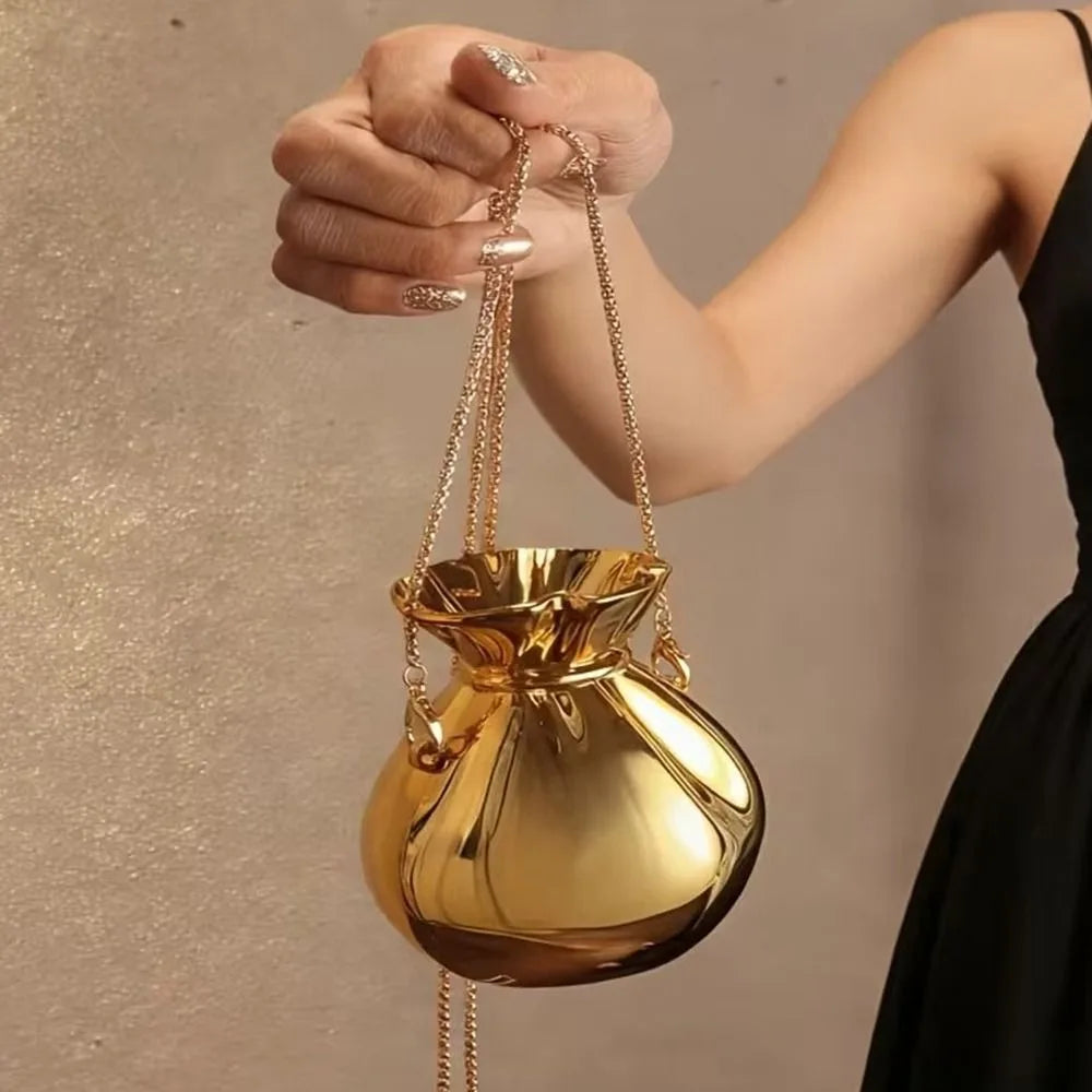 Luxury Elegant Acrylic Chain Handbag Magnetic Clasp Gold Bottle Shape Evening Bag Solid Color Silver Women Clutch Purse Dinner