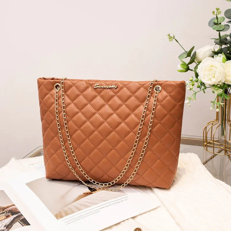 Fashion Large Capcity Handbags Chain Bag Women's Retro Shoulder Bag Senior Shoulder Lady's Bag Niche Soft Solid Puese Ins