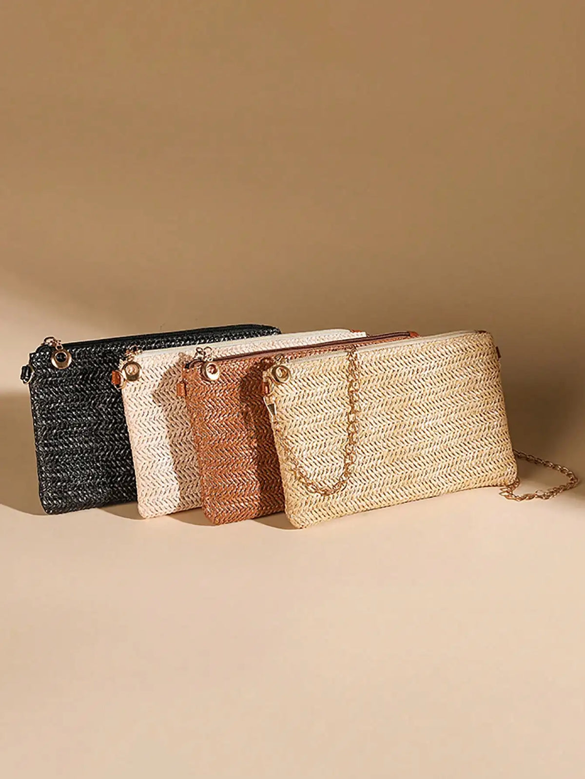 Mini Straw Chain Phone Bag